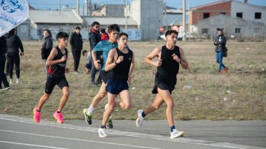 Otro triunfo que suma el joven atleta de Río Gallegos Theo Mileca 