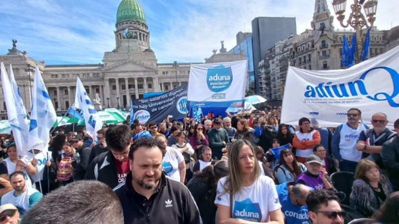 Gremios universitarios celebran la aprobacin de la Ley de Financiamiento