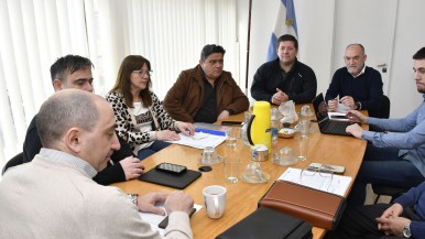 Santa Cruz: los vocales electos de la CSS participaron de su primera reunión de directorio y estuvo presente Luxen  