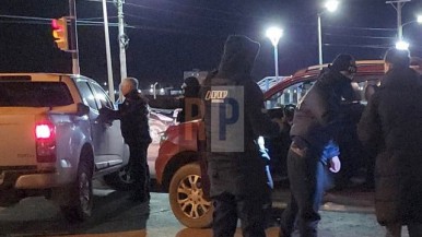 Una pareja fue detenida con cocaína en una camioneta  en medio de una investigación federal