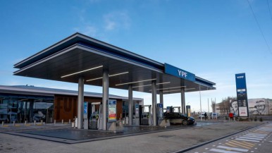 El descuento en combustibles de YPF que está todos los días: cómo acceder  