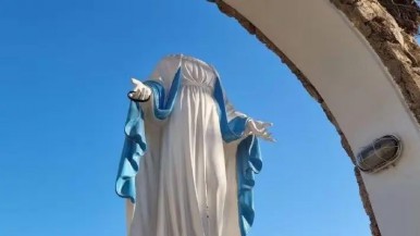 El hombre que decapitó la imagen de la Virgen, murió de una peritonitis