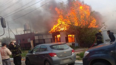 Incendio en la Patagonia: investigan su intencionalidad porque una ventana fue forzada con una barreta 