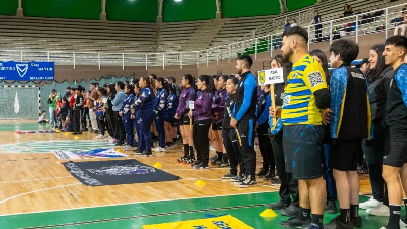 Lanzaron el 8 torneo patagonico de handball.