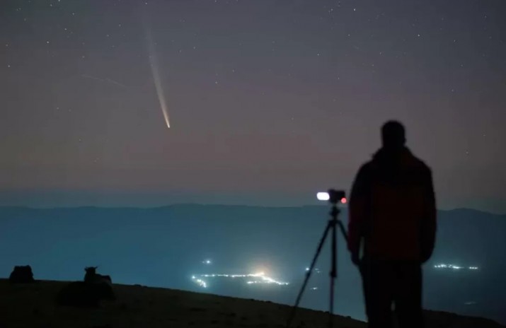 Cometa del Siglo: ya se puede ver en el cielo argentino  