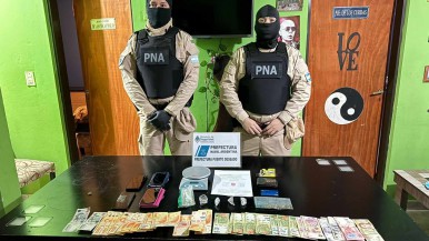 Santa Cruz: la Prefectura allanó una casa por comercialización de drogas y encontró 19 gramos de marihuana 