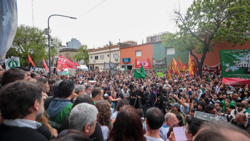  Mantienen la toma en el Hospital de Salud Mental Bonaparte y preparan manifestaciones