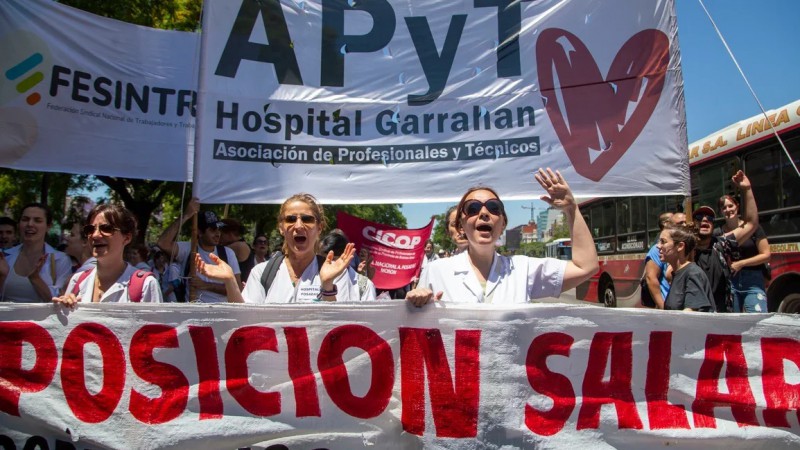 Trabajadores del Hospital Garrahan comienzan un paro total por 48 horas