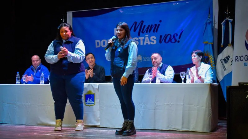 Ro Gallegos: presentaron el programa "Las Mujeres Conducen"