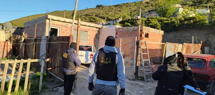 Inseguridad: le balearon la casa mientras estaba con sus hijos menores