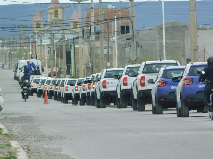 La flota presentada este lunes. Foto: Municipalidad de Ro Gallegos.&nbsp;