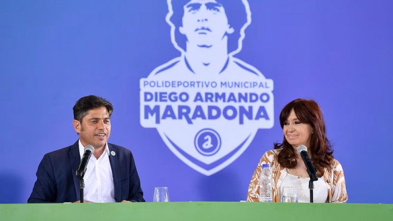 Axel Kicillof junto a Cristina Kirchner. 