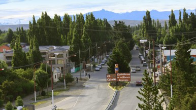 Vecinos de una localidad de Santa Cruz aseguran que no tienen agua hace tres días: "Tengo una bebé chiquita y no sube una sola gota al tanque" 