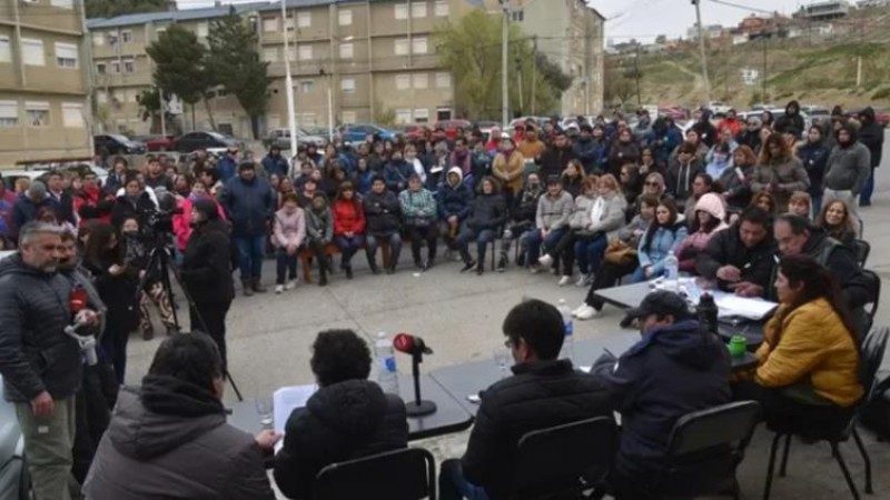 Se complica an ms el conflicto en Caleta Olivia. (Foto: El Caletense)