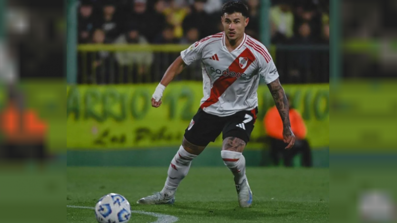 Adam Bareiro, el delantero de River Plate.  Foto Prensa LPF