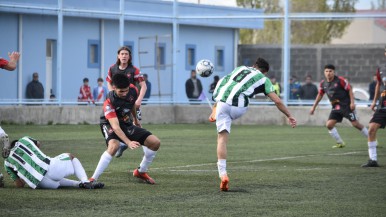 Se define el puntero de la zona 2: Boxing Club y Escorpión se vuelven a enfrentar este domingo por el Torneo Regional  