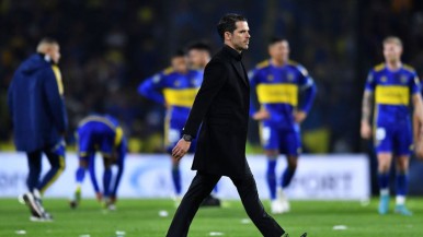 Gago dirige a Boca en La Bombonera 