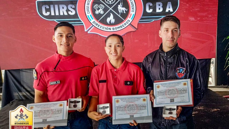 Bomberos de Santa Cruz se capacitaron en "Curso Interprovincial de Incendio, Rescate y Salvamento "