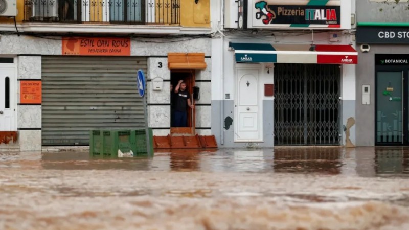 En vivo: ms de 60 de muertos por las inundaciones en Espaa, pero seran muchos ms