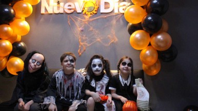 Halloween en Nuevo Día: más de mil niños pasaron por el Pasillo del Terror