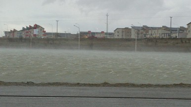 Se prevé la persistencia de fuertes vientos y lluvia en Río Gallegos (Foto archivo) 