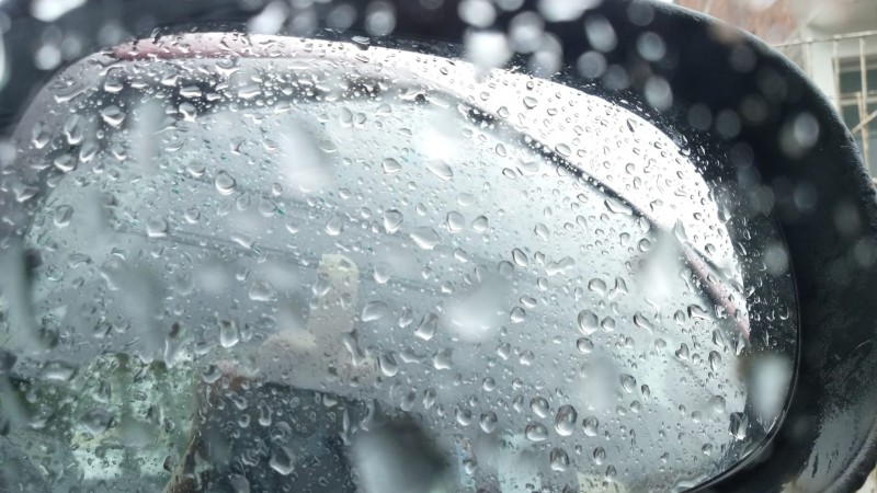 Hay fuertes lluvias en Ro Gallegos y se pronostica que sigan por la madrugada 