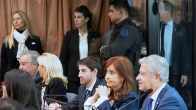 Casación revelará el miércoles si confirma la condena de CFK en la causa Vialidad