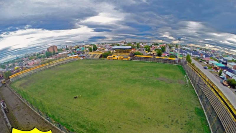 Estadio Anibal Rey Mendez de Ferrocarril YCF en Ro Gallegos. 