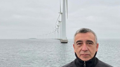 El ministro de Energía de Santa Cruz viajó a Bélgica, Dinamarca y Alemania en busca de inversores