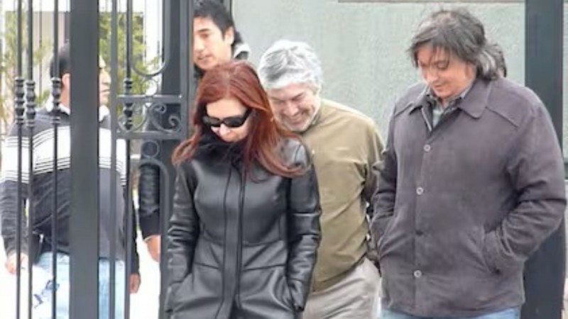 Cristina, Lazaro y Mximo Kirchner. 