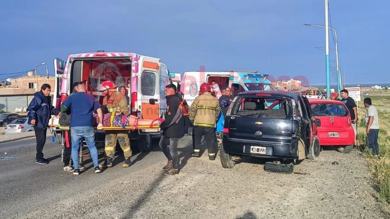 Tres heridos en un fuerte accidente en una ruta de Santa Cruz 