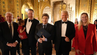 Milei se encontró informalmente con Trump y Elon Musk