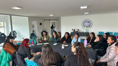 Impulsan el foro de mujeres "Construyamos un horizonte" que recorrerá Santa Cruz