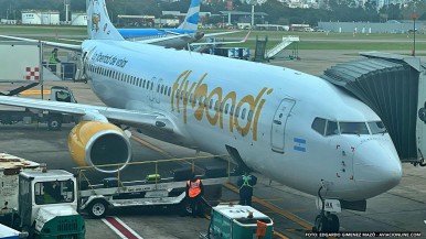 Flybondi sorprende con el Golden Ticket: ¿cómo conseguir 50 pasajes en un año?