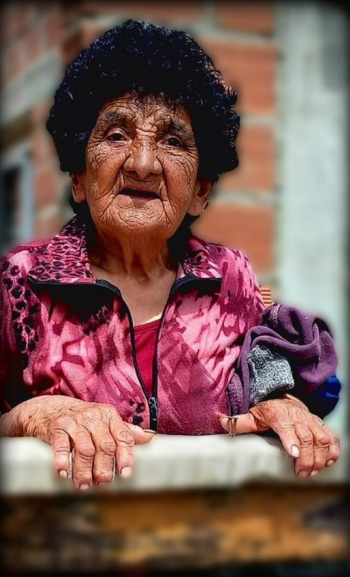 Una "selfie" santacrucea semifinalista en el Concurso "Energa Itinerante Fotografa - Mujeres que Inspiran" 