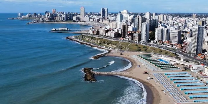 Vacaciones 2025: Brasil, Mar del Plata y Bariloche, qu destino es ms conveniente?