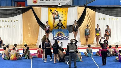  Santa Cruz tiene campeona nacional de gimnasia rítmica 