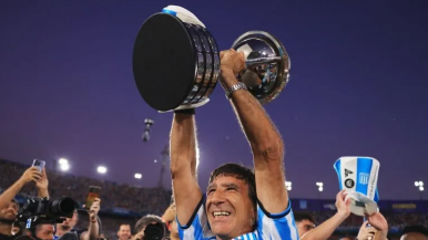 Gustavo Costas, el DT de Racing campeón de la Copa Sudamericana 