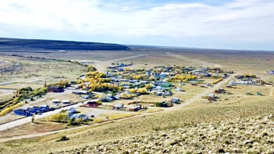 Vecinso de Tres lagos denuncian daños por el corte de energía 