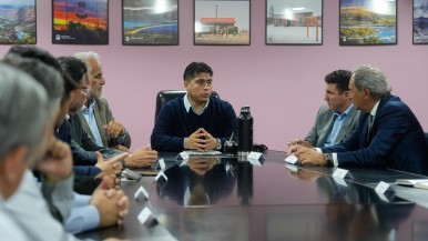 "Estoy abierto a todas las ideas y sugerencias para garantizar el desarrollo marítimo", expresó el gobernador Vidal