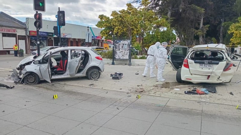 Punta Arenas: mujer pierde la vida en grave accidente de transito en la madrugada