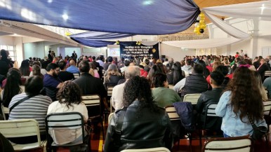 la ceremonia reunió a nuevos profesionales de Río Gallegos 