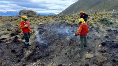 Controlaron incendio en cercanías del Puesto Kaiken Aike, Estancia Santa Margarita de El Chaltén