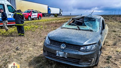 Santa Cruz: lo rescataron tras volcar en la ruta 3