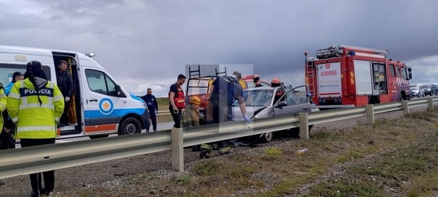 Un joven conductor impact contra un guardarrail de la ruta 3 tras despistarse por la alta velocidad