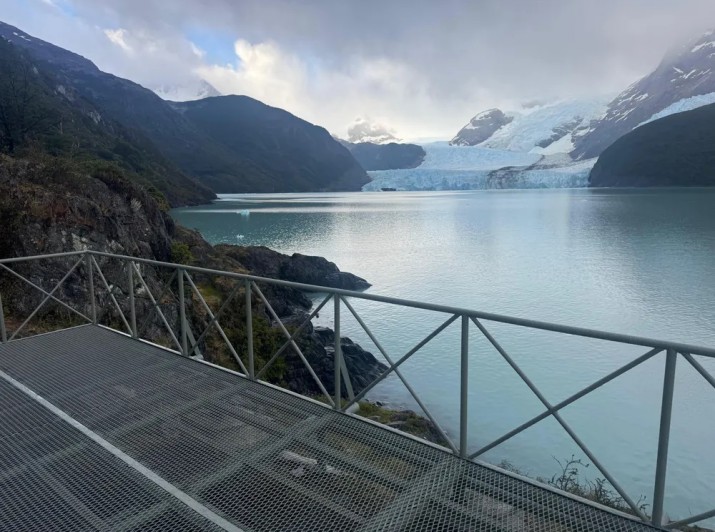 Inauguran nuevas pasarelas y un mirador en el Parque Nacional Los Glaciares