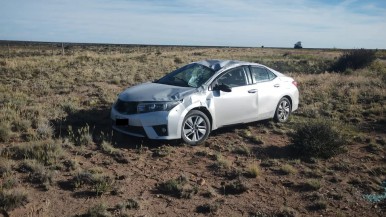 Se quedó dormido y volcó en la ruta 3