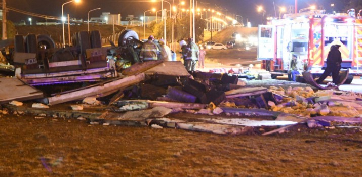 Fallece camionero en un vuelco: se habra quedado sin frenos