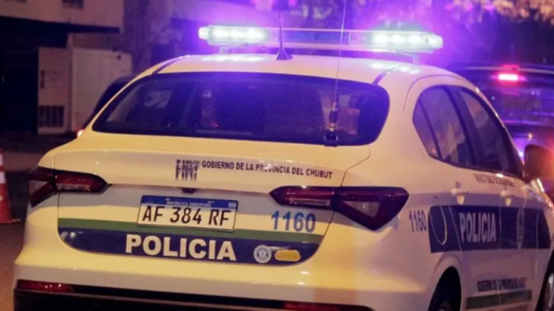 Aberrante: un polica abus de una nena y contina siendo su vecino