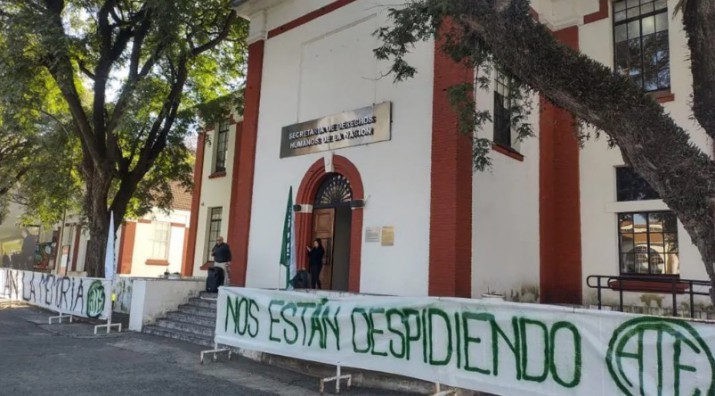 Denuncian que el Gobierno nacional echar a todos los trabajadores de la Secretara de Derechos Humanos